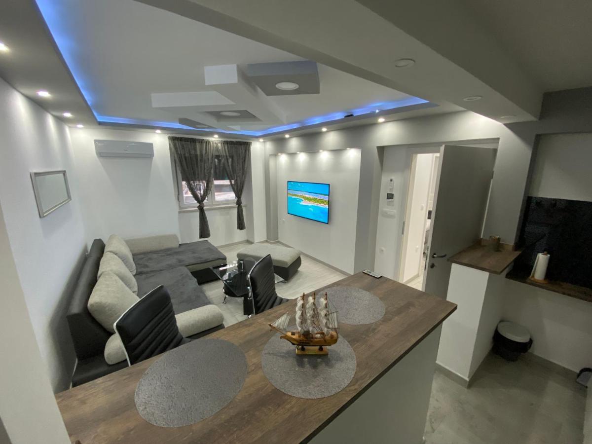 Apartment Carpe Diem Koper Ngoại thất bức ảnh